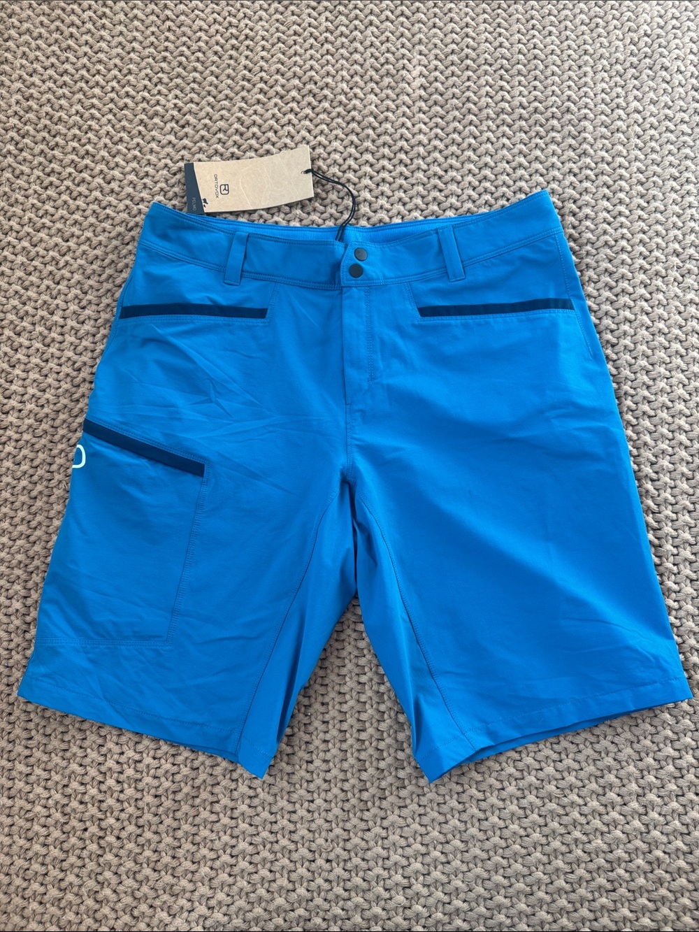 NWT Ortovox Men’s Pelmo Shorts in Mountain Blue Size Large
